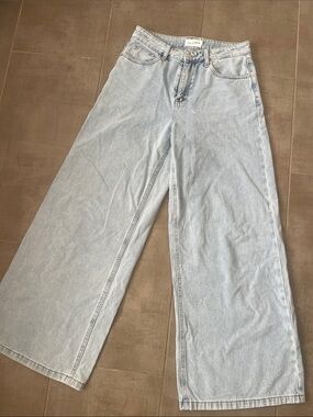 Easy clothes Light Wash Wide-Leg Jeans - Women's Flare & Wide Leg
